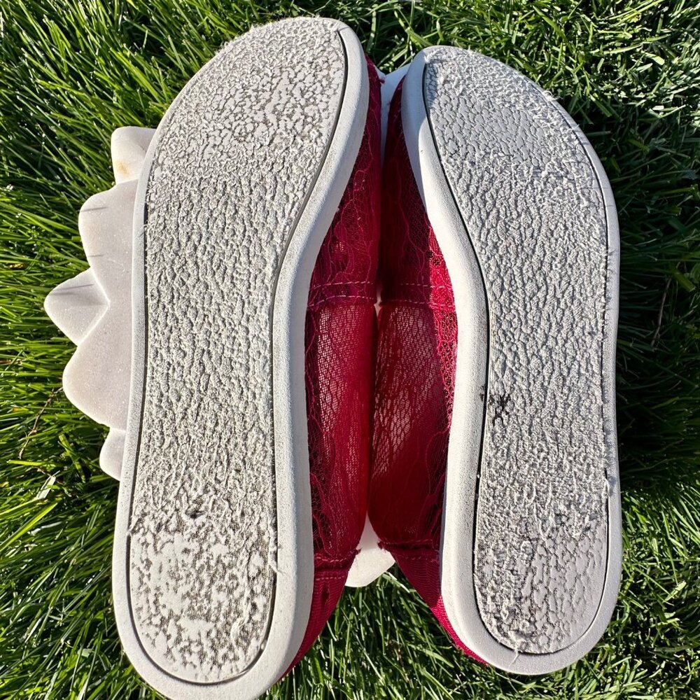 Toms Size 6.5 Shoes Womens Classic Slip On Raspberry Lace Comfort Casual Flats R - Picture 10 of 14